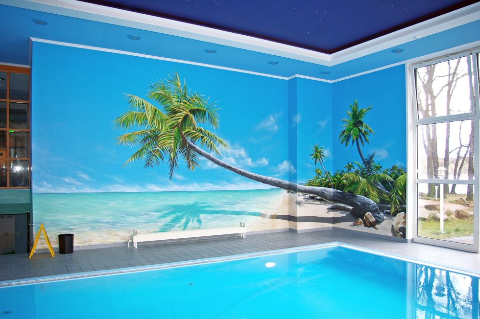 Wandgestaltung Schwimmhalle, Wellnessbereich und Sportanlagen
